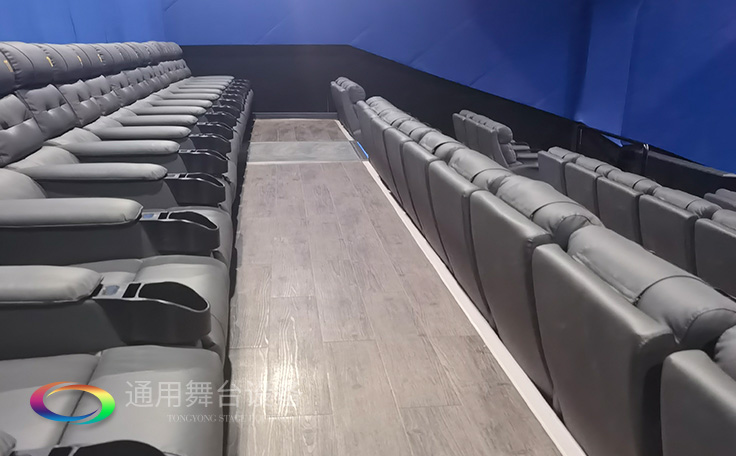 通用舞臺(tái)吊桿承接花城源雅學(xué)校報(bào)告廳舞臺(tái)機(jī)械項(xiàng)目,現(xiàn)已竣工驗(yàn)收!